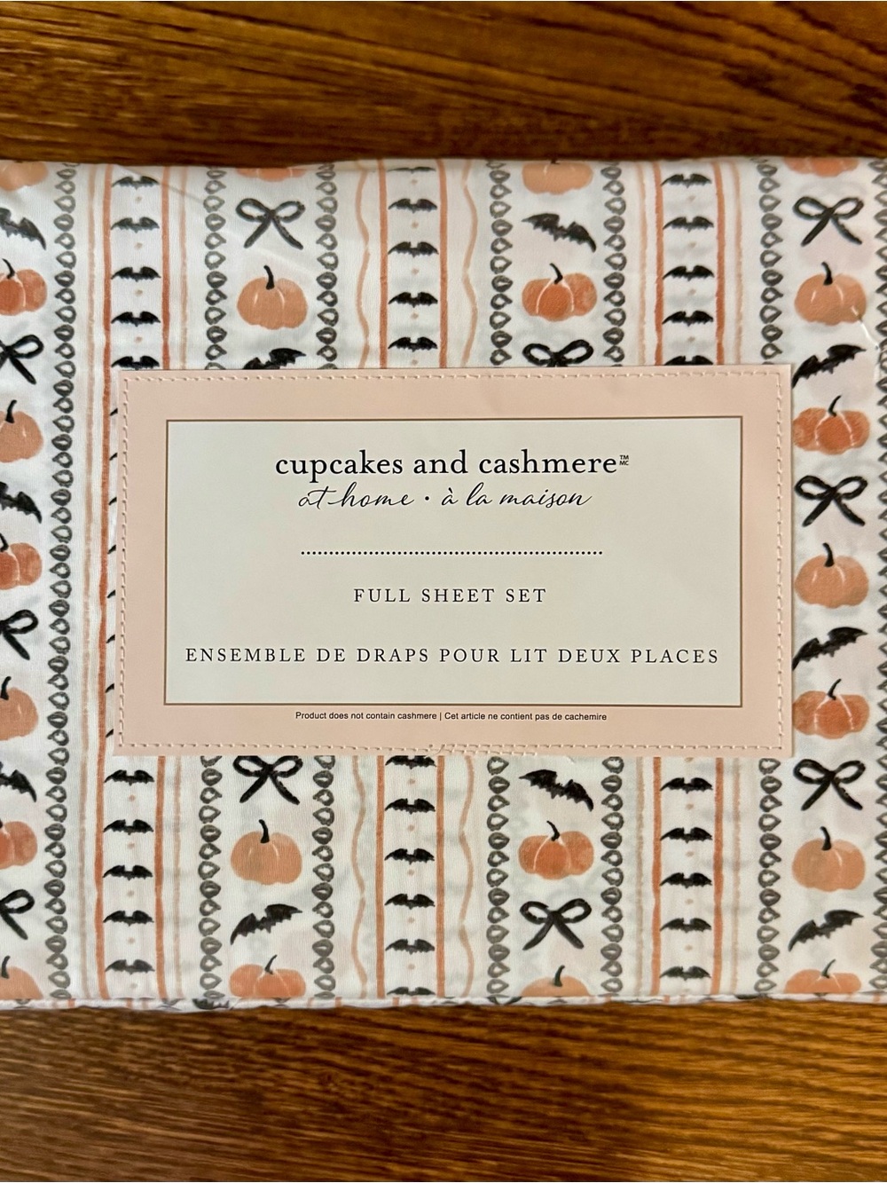 Cupcakes & Cashmere White Sheet Set with Peach Pumpkins & Black Bats- Full Size